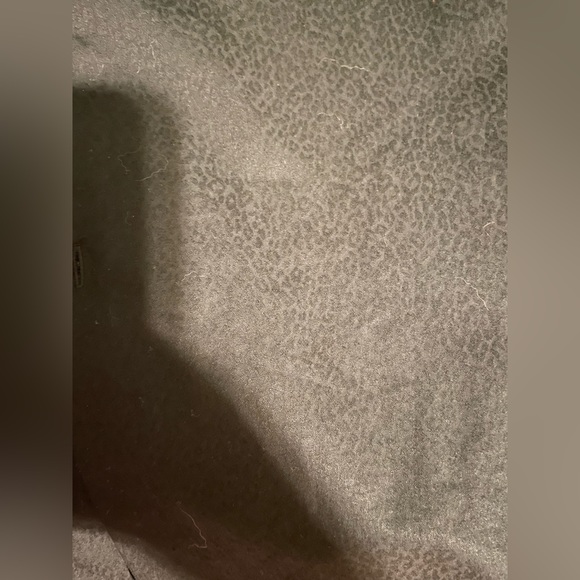 BAR III Subtle Leopard Print Shirt from Macys NWT - Picture 4 of 4